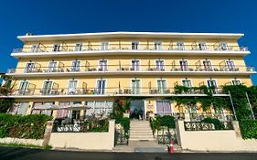 Aegli Hotel
